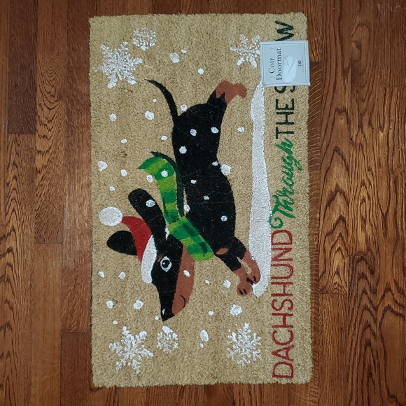 DII Seasonal Coir Doormat - Dashund Through The Snow - Picture 6 of 6